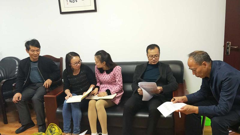 市中荊資產(chǎn)公司領(lǐng)導調研農谷置業(yè)黨風(fēng)廉政建設情況 市中荊資產(chǎn)公司領(lǐng)導調研農谷置業(yè)黨風(fēng)廉政建設情況